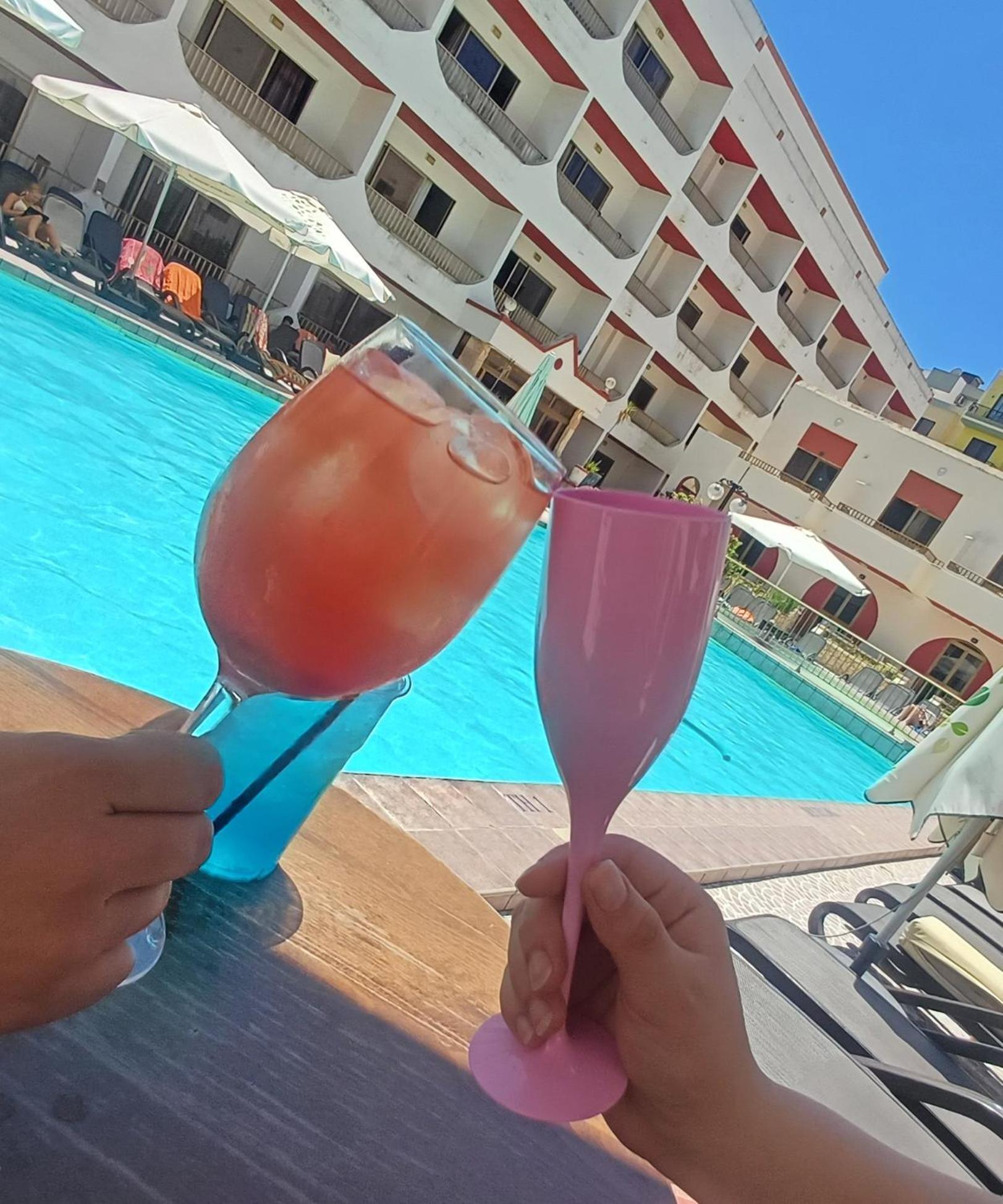 Aparthotel The San Anton