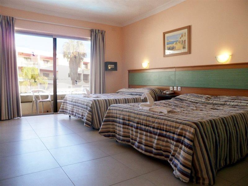 Aparthotel The San Anton